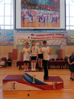 УРА! 3 место в XI Малых Олимпийских играх, в номинации «Лыжные гонки» УРА! 3 место в XI Малых Олимпийских играх, в номинации «Лыжные гонки».